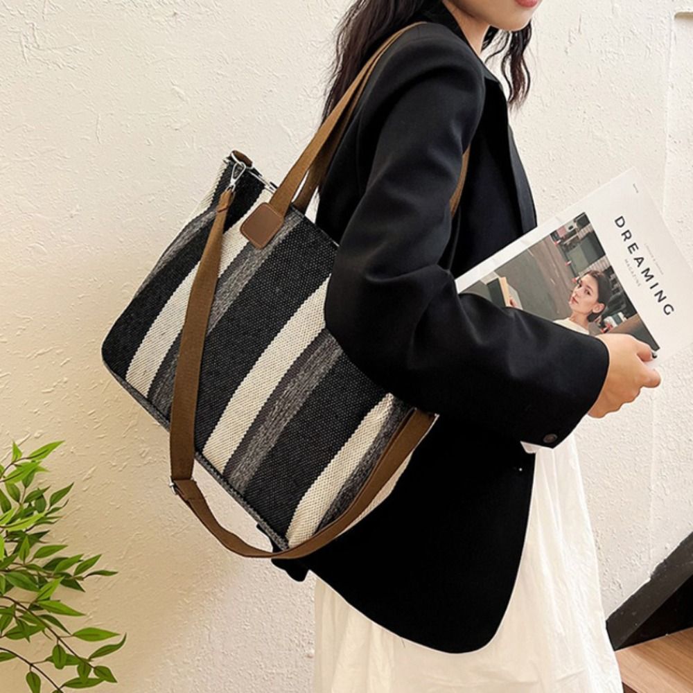 Tas Tote Bergaris Kain Baru Ta - Anime Tote Bag ulasan dan harga